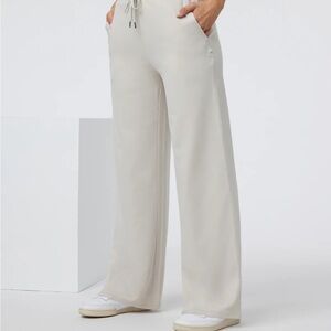 Vuori Halo sweatpants